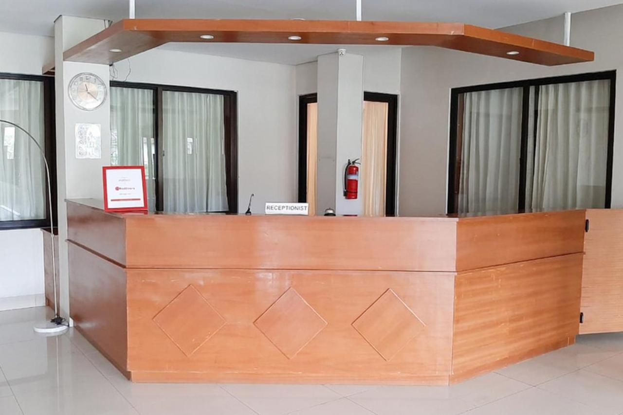 Reddoorz Plus @ Bitung City Center Zewnętrze zdjęcie